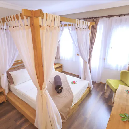 Akdeniz 3* Öludeniz