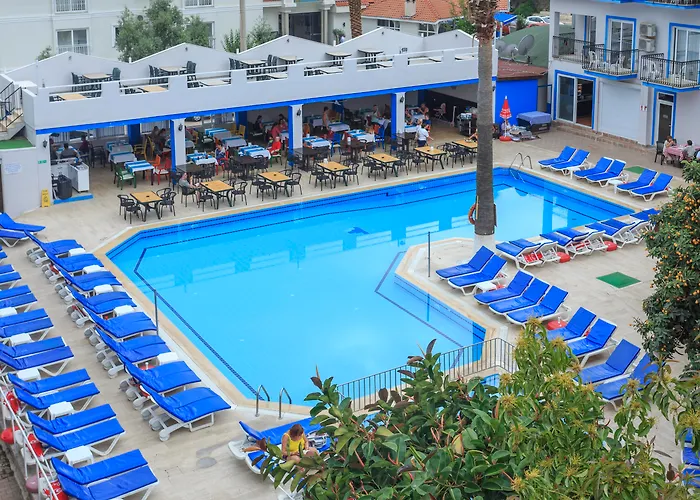 Akdeniz 3* Oludeniz