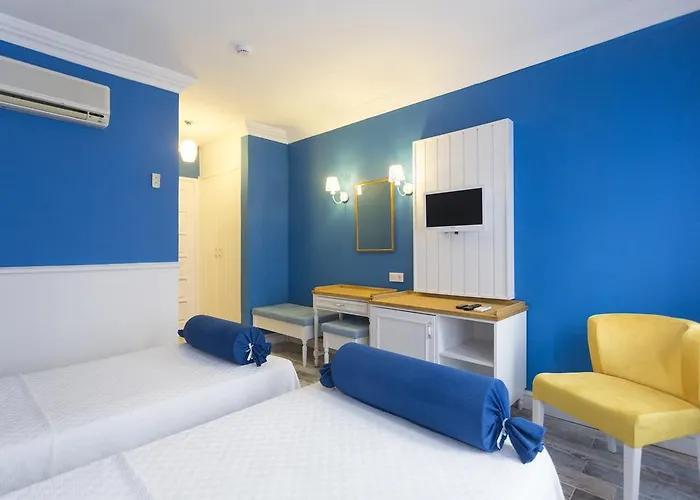 Akdeniz Hotel 3*