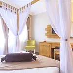 호텔 Akdeniz 3*