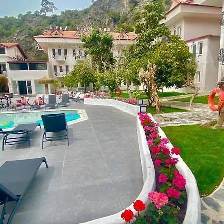 Hotel Akdeniz 3*