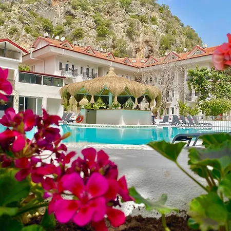 Akdeniz 3* Олудениз