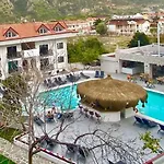 Отель Akdeniz