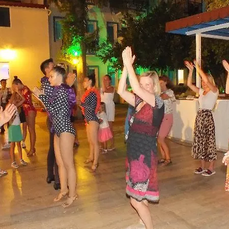 Akdeniz Otel